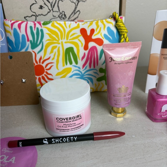 Beauty bundle - Picture 4 of 6